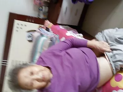 Första analsex ny svensk porrfilm