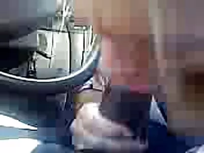 Så söt blond milf fru gamla svenska sexfilmer suger sin man svart kuk innan en jävla session