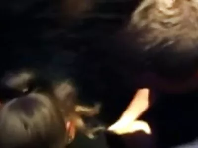 Teenage chick filmas för svenska nybörjare porr första gången