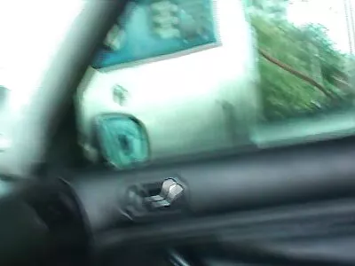 En blond gamla svenska porrfilmer kvinna suger lite
